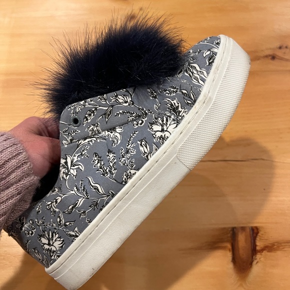 Sam Edelman Floral Leya Pom Laceless Sneaker - Picture 5 of 6